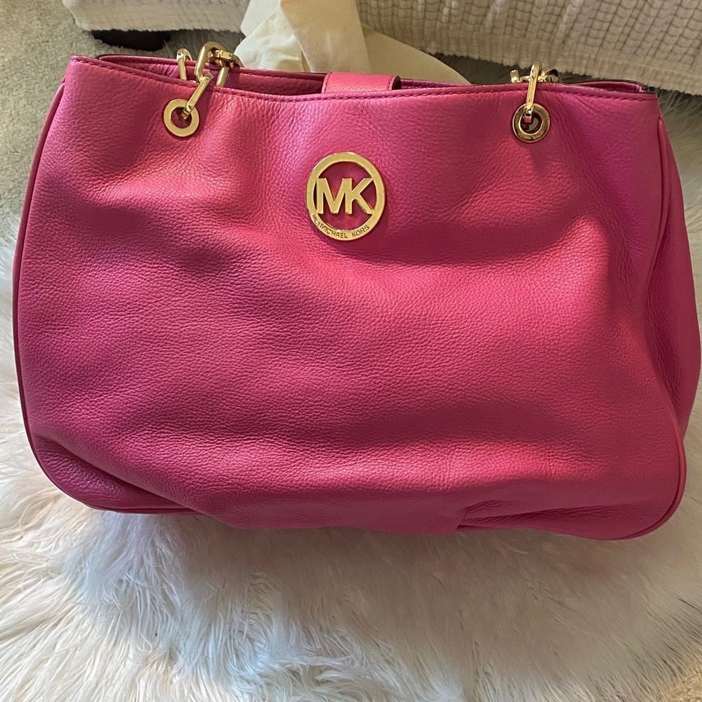Michael Kors Fuchsia Shoulder Bag